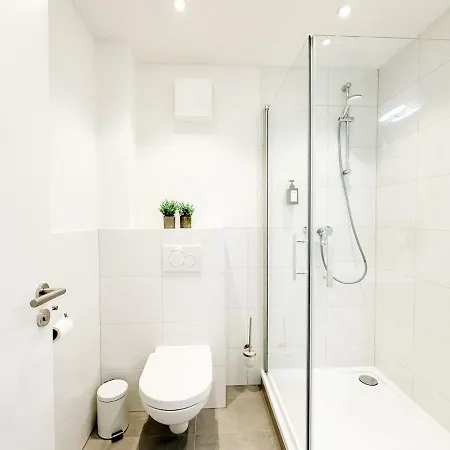 Apartment Bonquartier - Luxapt#4 Modernes Mit Self Check-in, Voll Ausgestatteter Kueche, Klimaanlage Und Parkplatz *