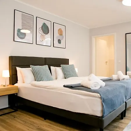 Apartment Bonquartier - Luxapt#4 Modernes Mit Self Check-in, Voll Ausgestatteter Kueche, Klimaanlage Und Parkplatz Sankt Augustin